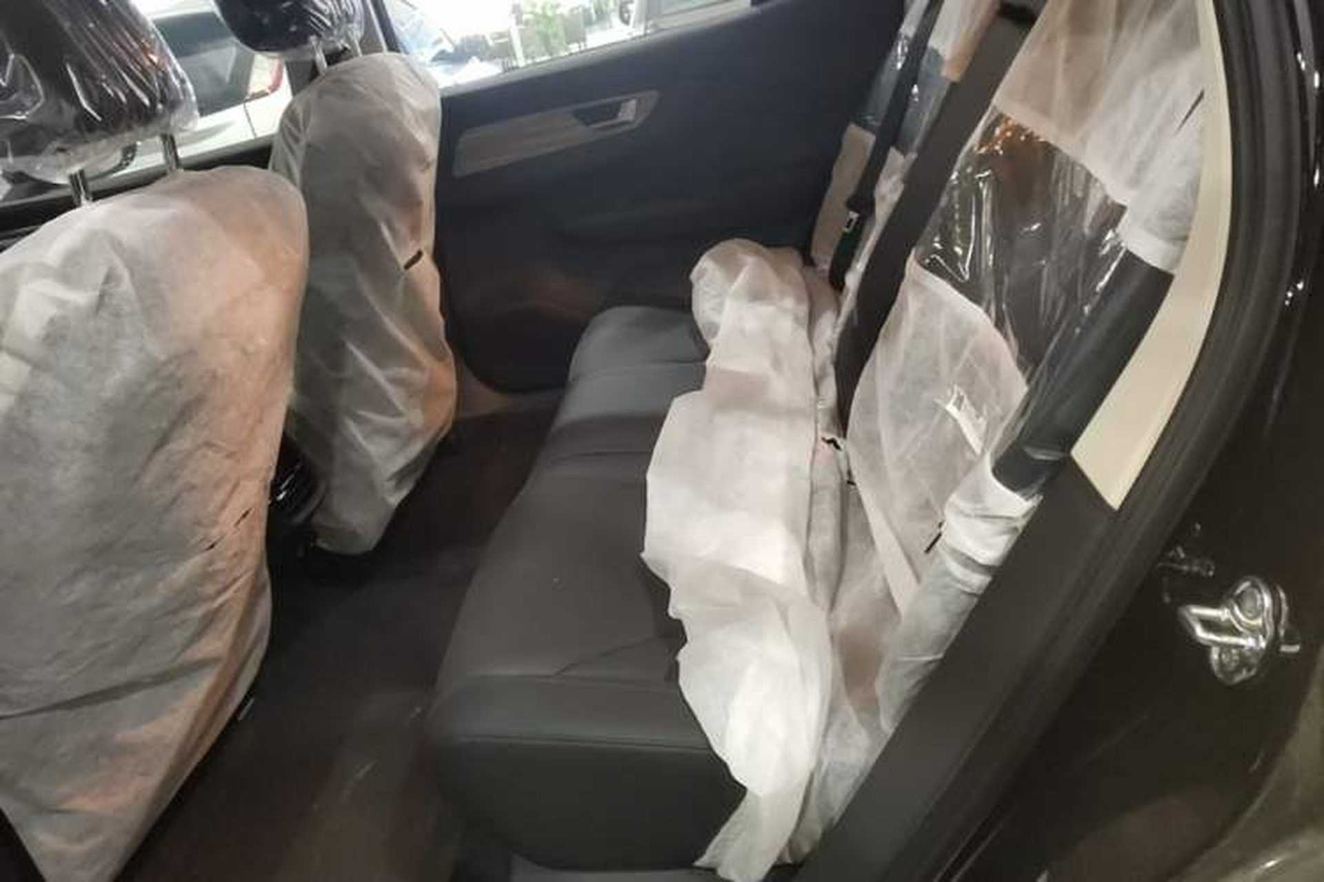 Used Hongqi E-QM5 2025 500km Range Commuter Version Left Rear Seat