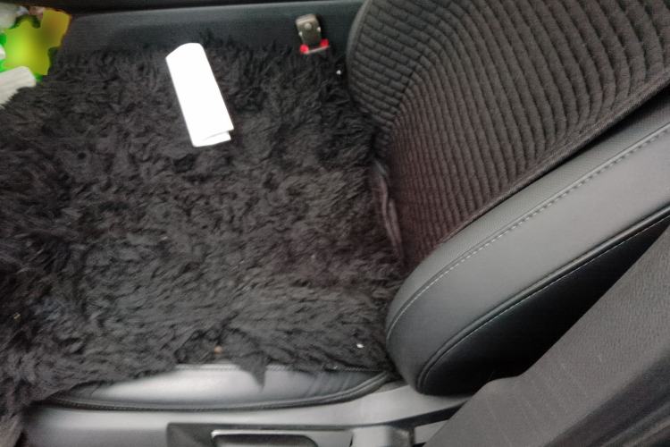 Used Hongqi E-QM5 2025 610 km PLUS Left Rear Seat