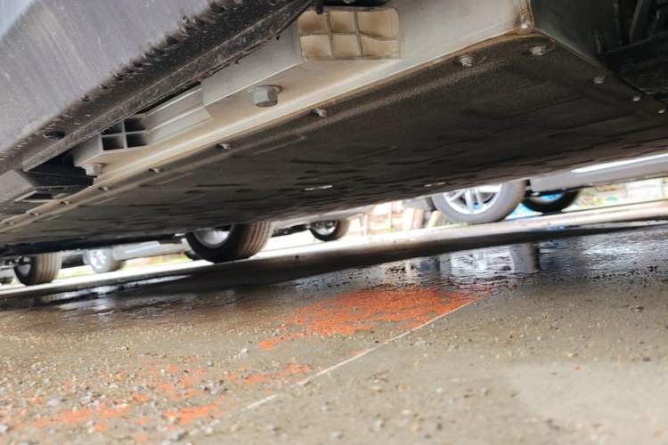 Used Hongqi E-QM5 2025 610 km PLUS Left Side Sill
