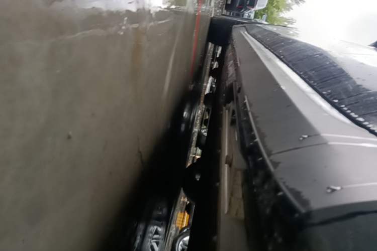 Used Hongqi E-QM5 2025 610 km PLUS Left Side Sill