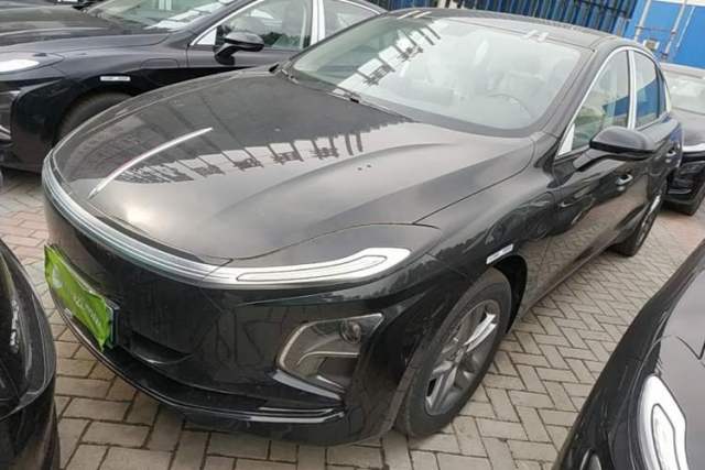 Used Hongqi E-QM5 2025 500km Range Commuter Version