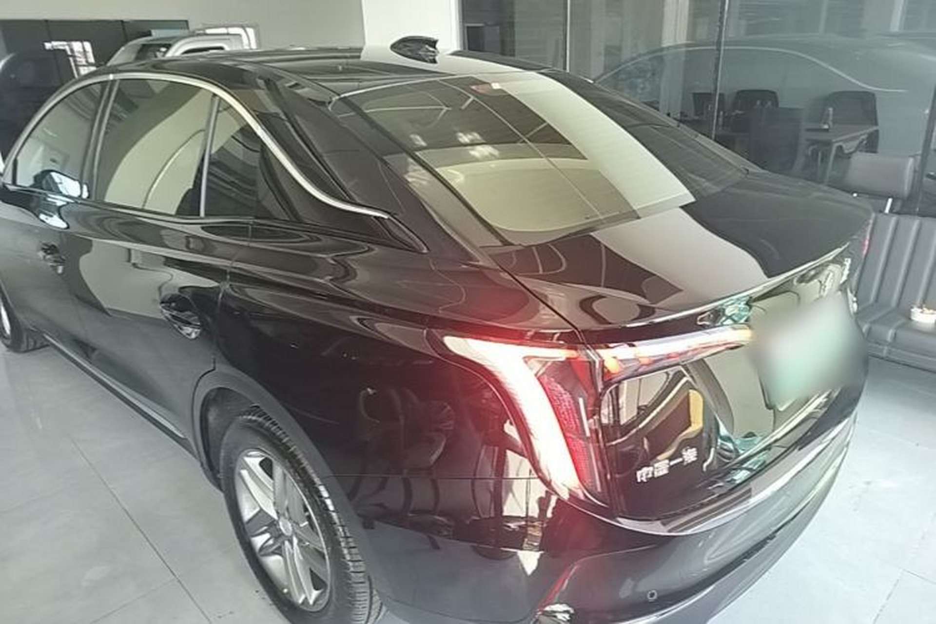 Used Hongqi E-QM5 2025 610 km PLUS Rear Left 45 Deg