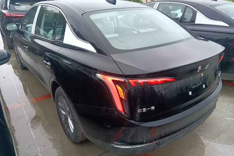 Used Hongqi E-QM5 2025 610 km PLUS Rear Left 45 Deg