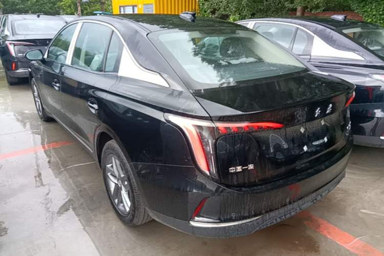 Used Hongqi E-QM5 2025 610 km PLUS Rear Left 45 Deg