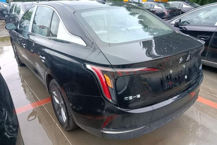 Used Hongqi E-QM5 2025 610 km PLUS Rear Left 45 Deg