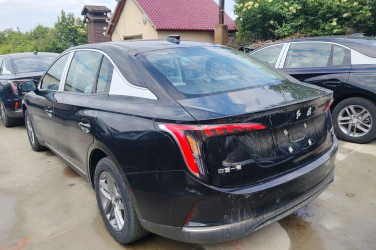 Used Hongqi E-QM5 2025 610 km PLUS Rear Left 45 Deg