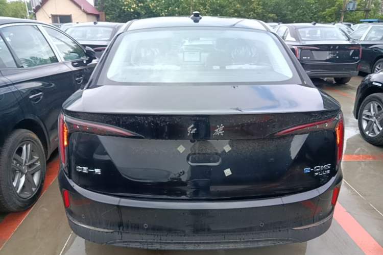 Used Hongqi E-QM5 2025 610 km PLUS Rear
