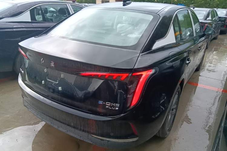 Used Hongqi E-QM5 2025 610 km PLUS Rear Right 45 Deg