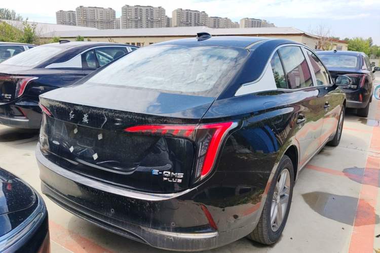 Used Hongqi E-QM5 2025 610 km PLUS Rear Right 45 Deg