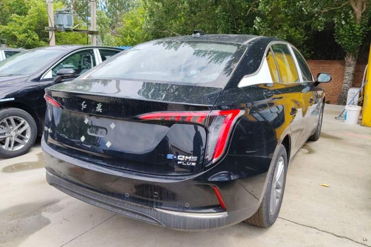 Used Hongqi E-QM5 2025 610 km PLUS Rear Right 45 Deg