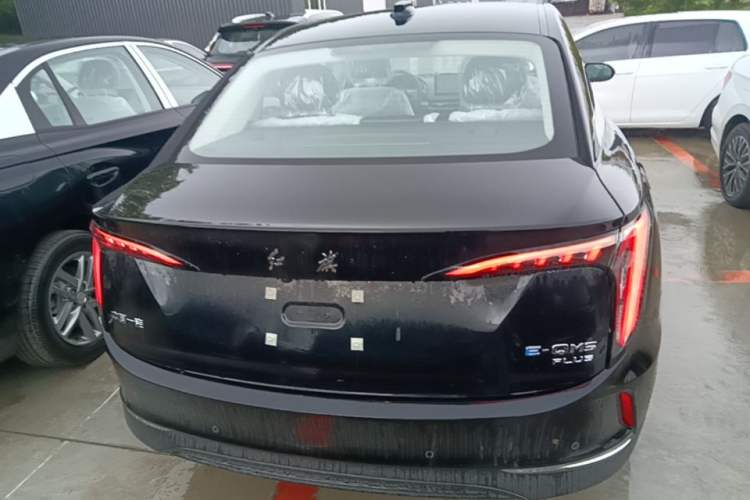 Used Hongqi E-QM5 2025 610 km PLUS Rear