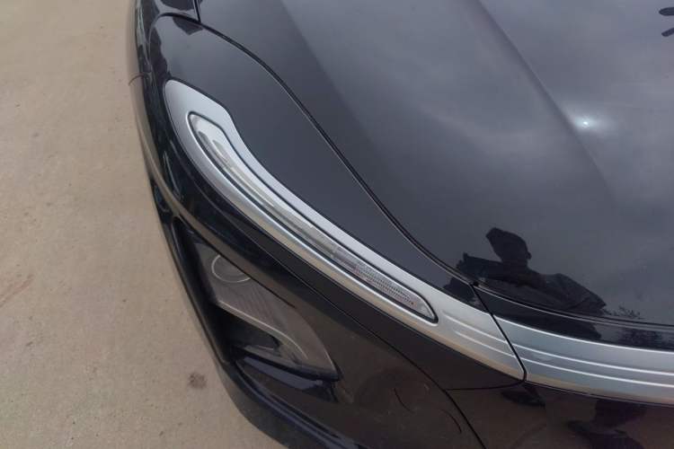 Used Hongqi E-QM5 2025 610 km PLUS Right Front Headlight