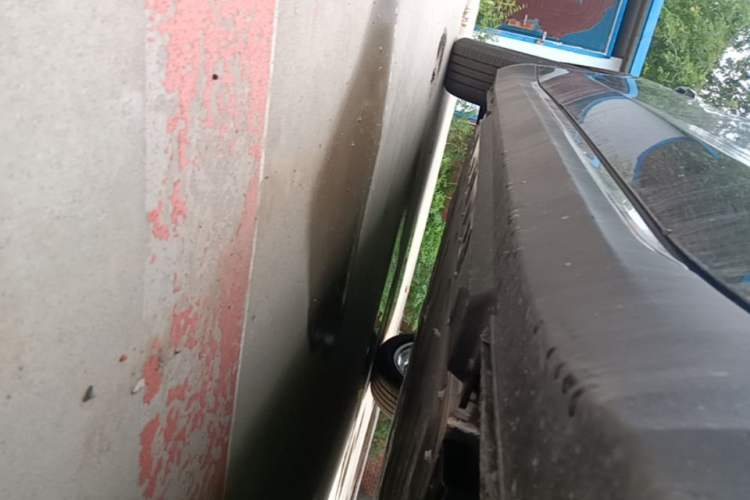 Used Hongqi E-QM5 2025 610 km PLUS Right Side Sill