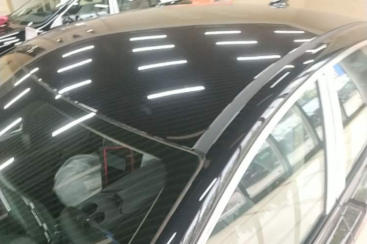 Used Hongqi E-QM5 2025 500km Range Commuter Version Roof
