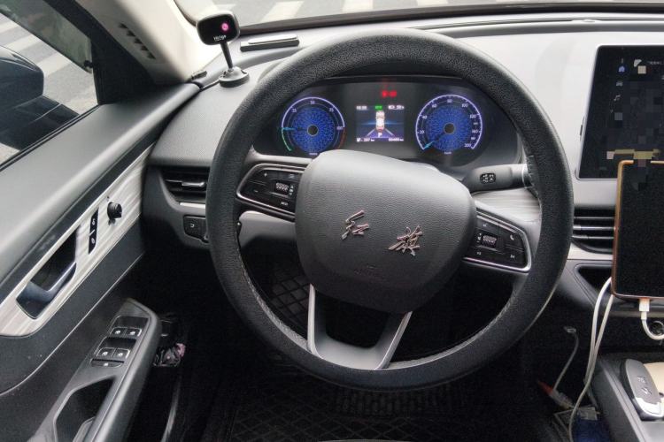 Used Hongqi E-QM5 2025 500km Range Commuter Version Steering Wheel