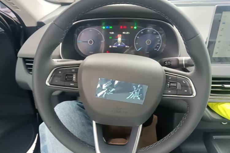 Used Hongqi E-QM5 2025 610 km PLUS Steering Wheel