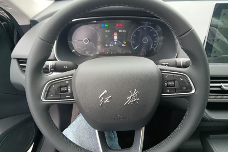 Used Hongqi E-QM5 2025 610 km PLUS Steering Wheel