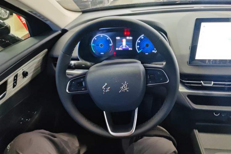 Used Hongqi E-QM5 2025 500km Range Commuter Version Steering Wheel