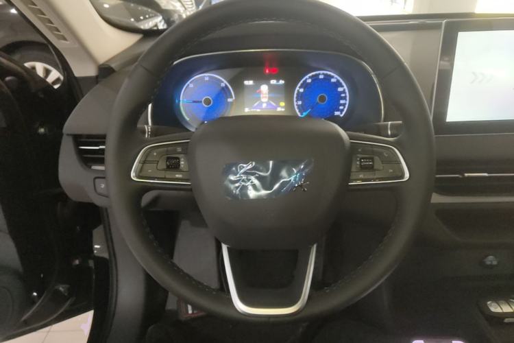 Used Hongqi E-QM5 2025 500km Range Commuter Version Steering Wheel