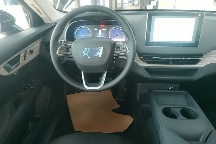 Used Hongqi E-QM5 2025 500km Range Commuter Version Steering Wheel
