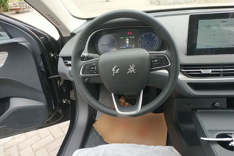 Used Hongqi E-QM5 2025 500km Range Commuter Version Steering Wheel