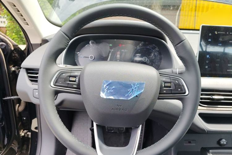 Used Hongqi E-QM5 2025 610 km PLUS Steering Wheel
