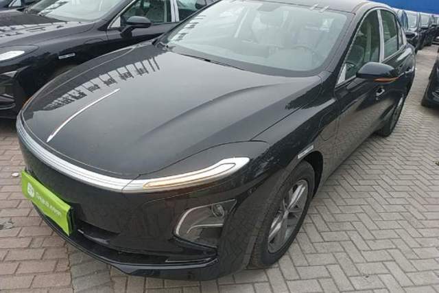 Used Hongqi E-QM5 2025 500km Range Commuter Version
