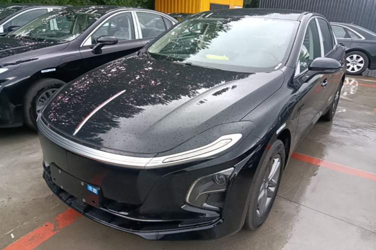 Used Hongqi E-QM5 2025 610 km PLUS Guazi used car, China used car export, Used car for sale, Used cars, Cheapest cars for sale