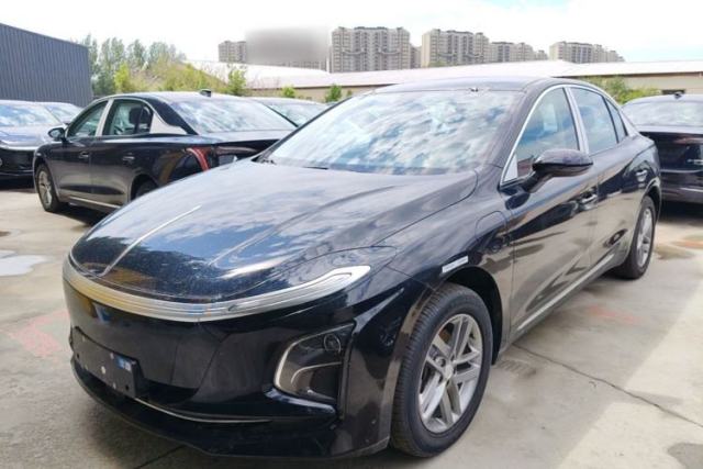 Used Hongqi E-QM5 2025 610 km PLUS