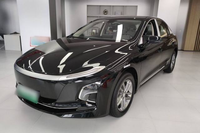 Used Hongqi E-QM5 2025 500km Range Commuter Version