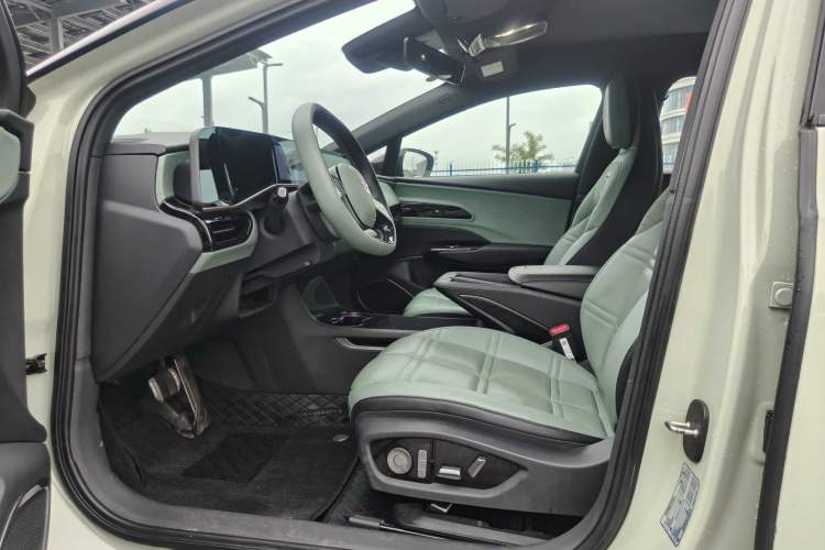 Used Hongqi EH7 2024 820 Pro Interior 1