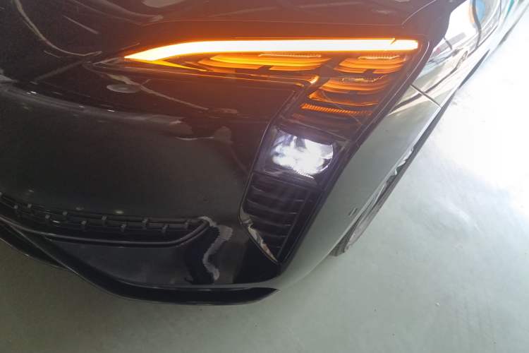 Used Hongqi EH7 2024 690 Pro Left Front Headlight
