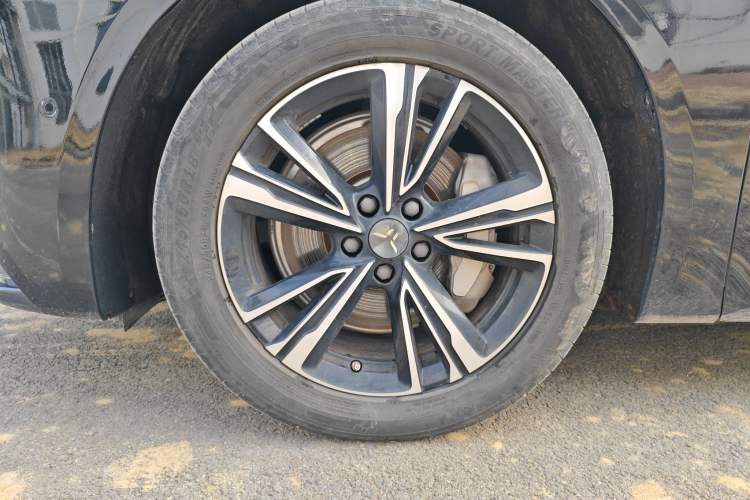 Used Hongqi EH7 2024 690 Pro Left Front Wheel Hub