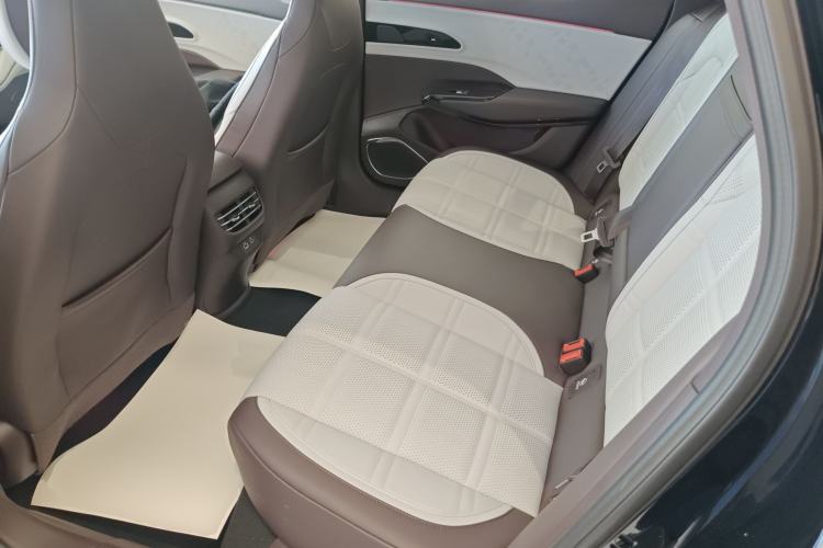 Used Hongqi EH7 2024 690 Pro Left Rear Seat