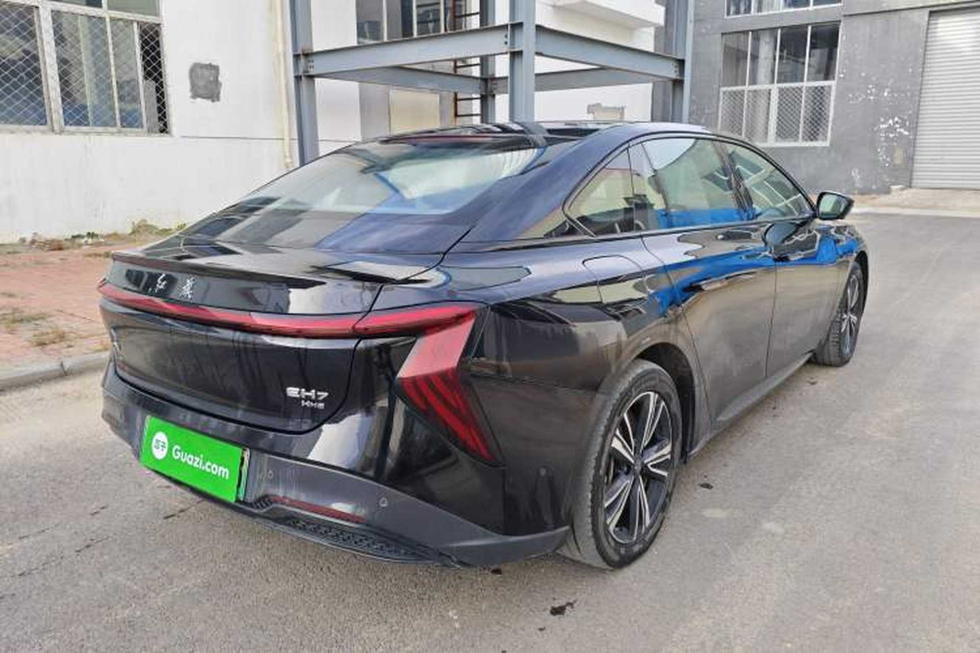 Used Hongqi EH7 2024 690 Pro Rear Right 45 Deg