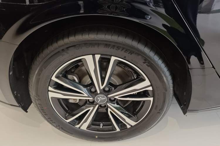 Used Hongqi EH7 2024 690 Pro Right Rear Wheel Hub