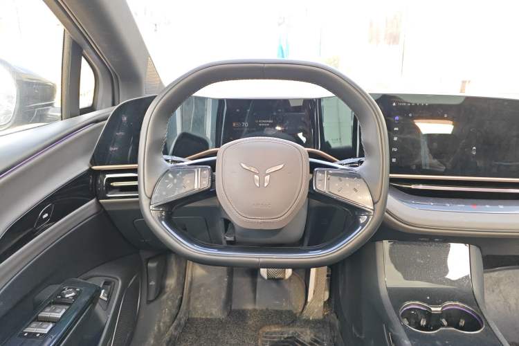 Used Hongqi EH7 2024 690 Pro Steering Wheel