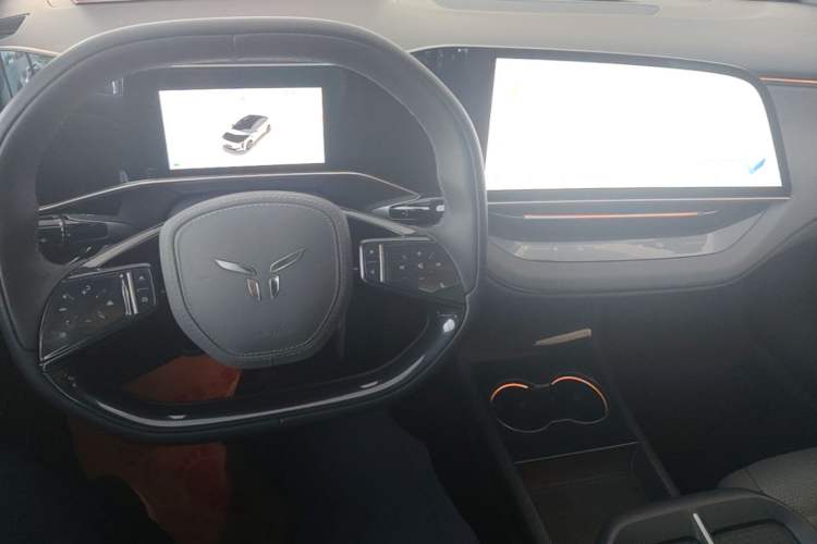 Used Hongqi EH7 2024 820 Pro Center Console
