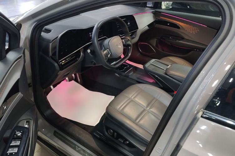 Used Hongqi EH7 2024 760 Pro+ Four-Wheel Drive Version Driver Seat