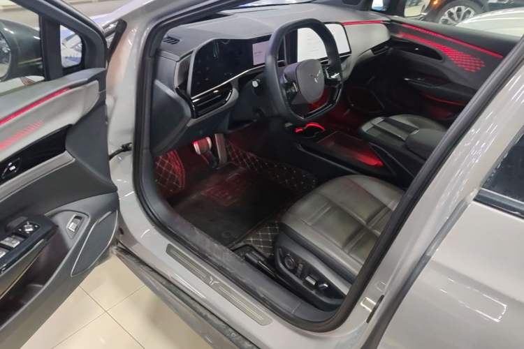 Used Hongqi EH7 2024 760 Pro+ Four-Wheel Drive Version Driver Seat