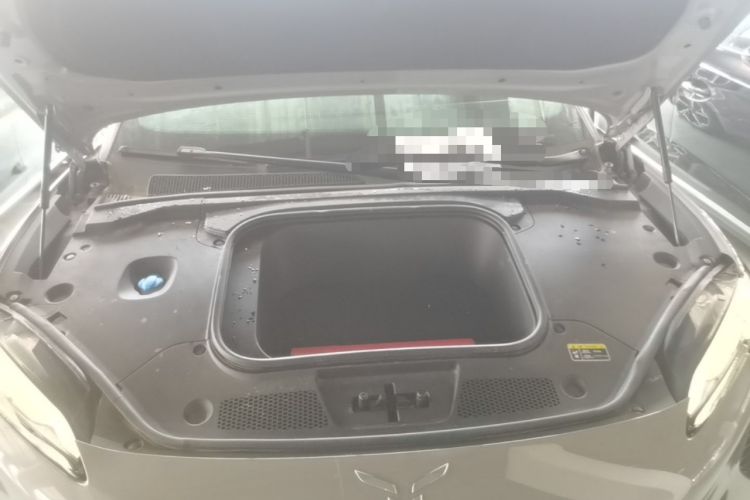 Used Hongqi EH7 2024 760 Pro+ Four-Wheel Drive Version Engine Bay