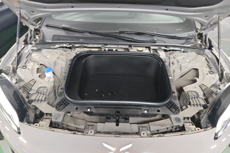 Used Hongqi EH7 2024 690 Pro Engine Bay