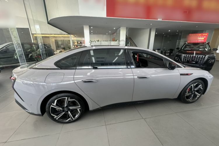 Used Hongqi EH7 2024 760 Pro+ Four-Wheel Drive Version Exterior 3