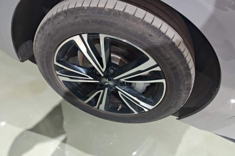 Used Hongqi EH7 2024 820 Pro Exterior 7