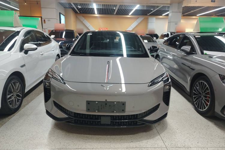 Used Hongqi EH7 2024 760 Pro+ Four-Wheel Drive Version Front