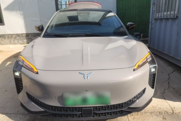 Used Hongqi EH7 2024 820 Pro Front