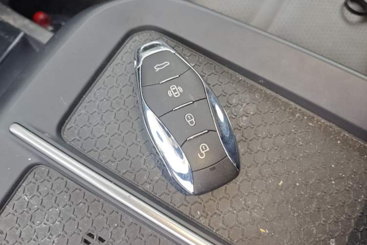 Used Hongqi EH7 2024 690 Pro Interior 1