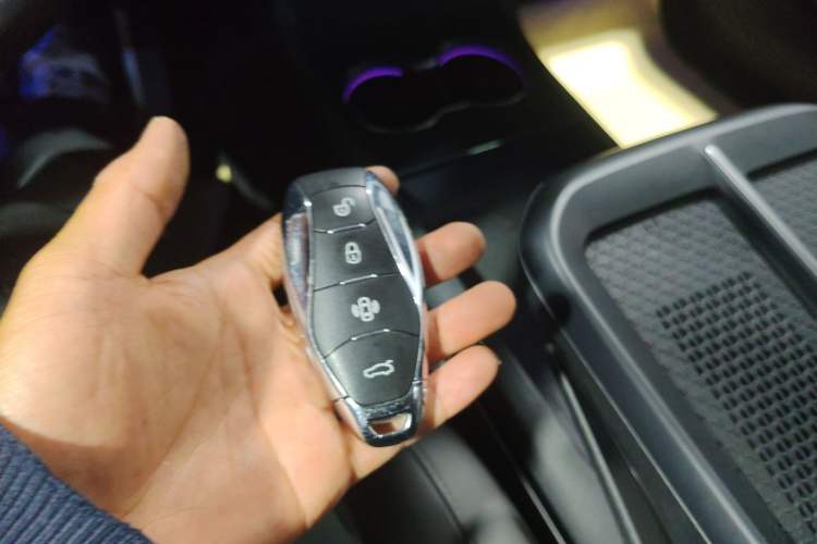Used Hongqi EH7 2024 760 Pro+ Four-Wheel Drive Version Interior 1
