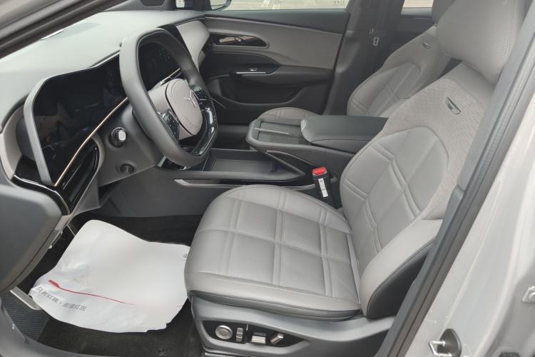 Used Hongqi EH7 2024 760 Pro+ Four-Wheel Drive Version Interior 2