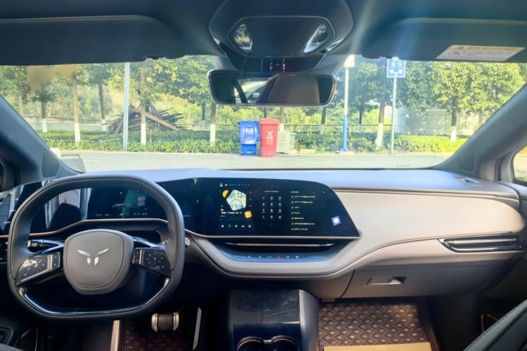 Used Hongqi EH7 2024 600 Pro Interior 2
